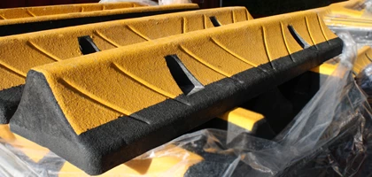 TruckStop 150 wheel stop with extended yellow markings