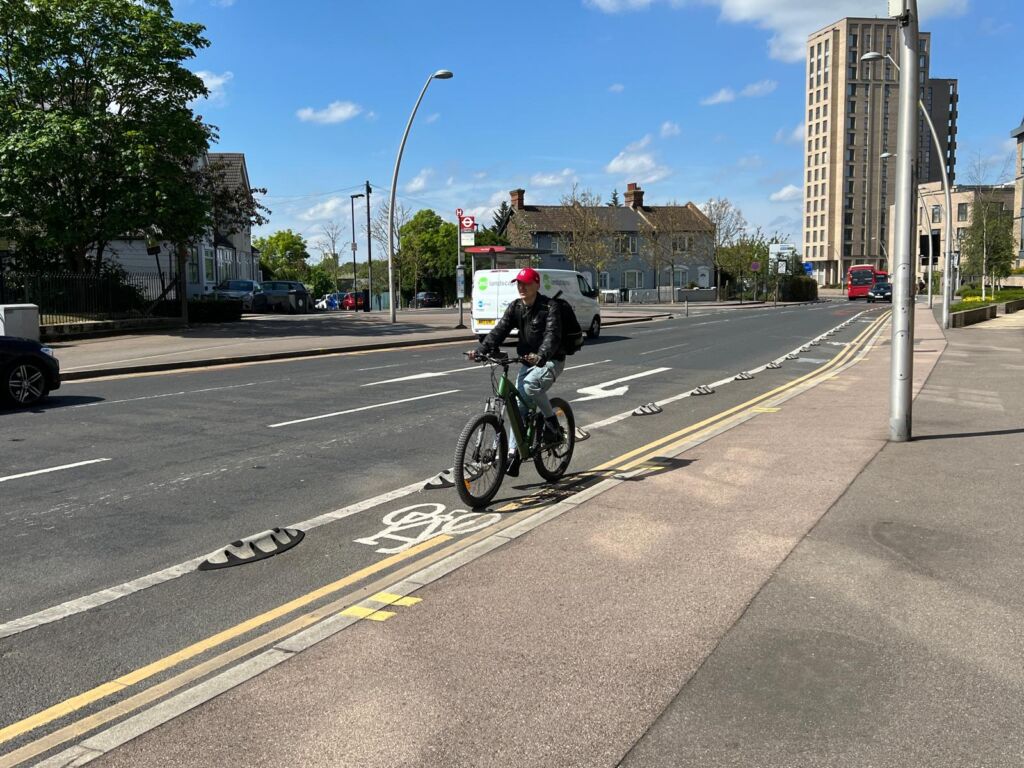 Orca Tip Toe rubber lane dividers used to delineate a cycle lane on a city street.